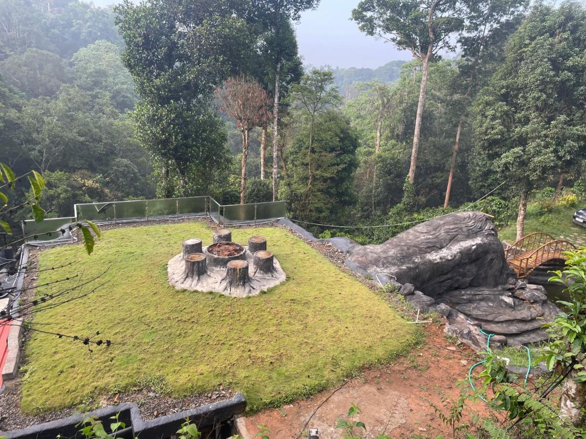Villa Rai'S Coorg Cave House à Madikeri Extérieur photo